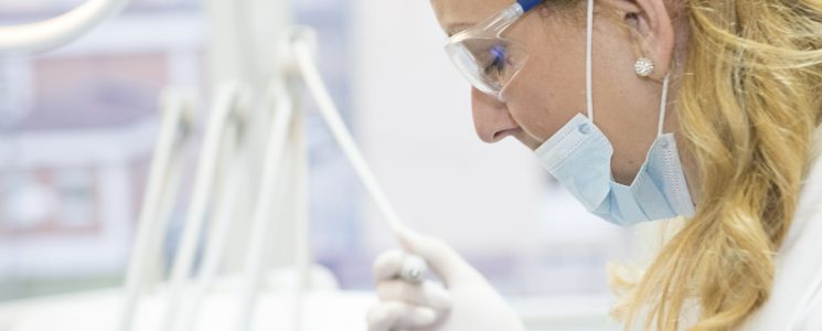 Zahnarzt Behandlung